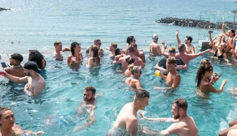 Pool Party — 4h · Fácil · Tenerife
