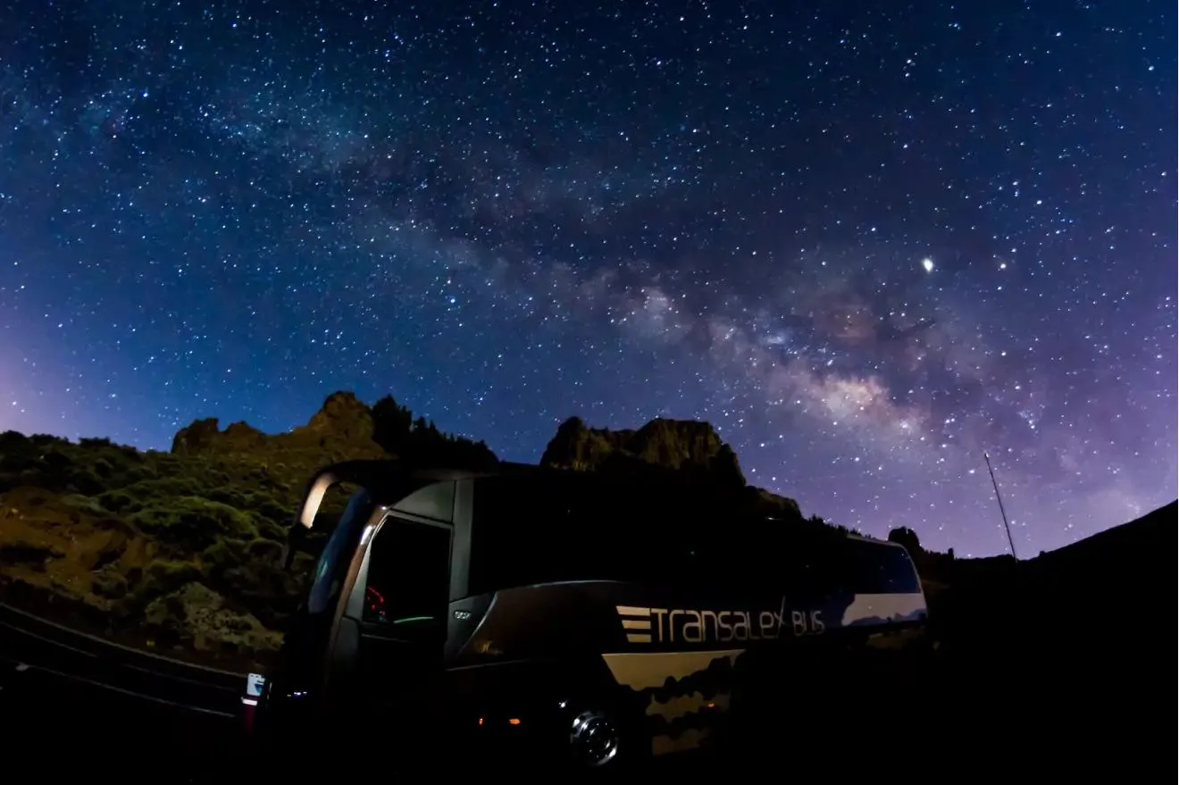 Bus Tenerife Stars — 6h · Easy · Tenerife